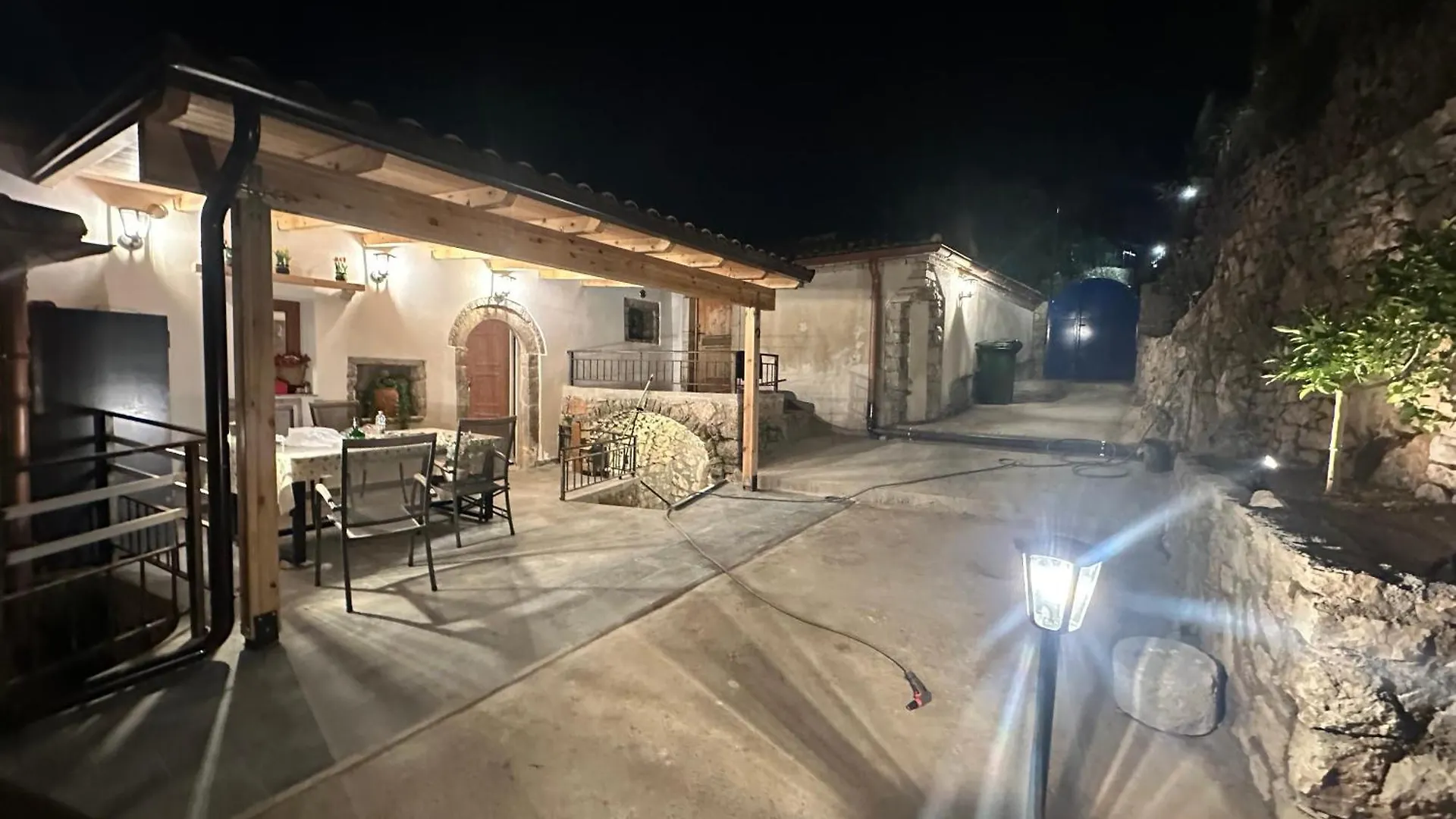 Ana & Angelo House Vuno Himare Villa