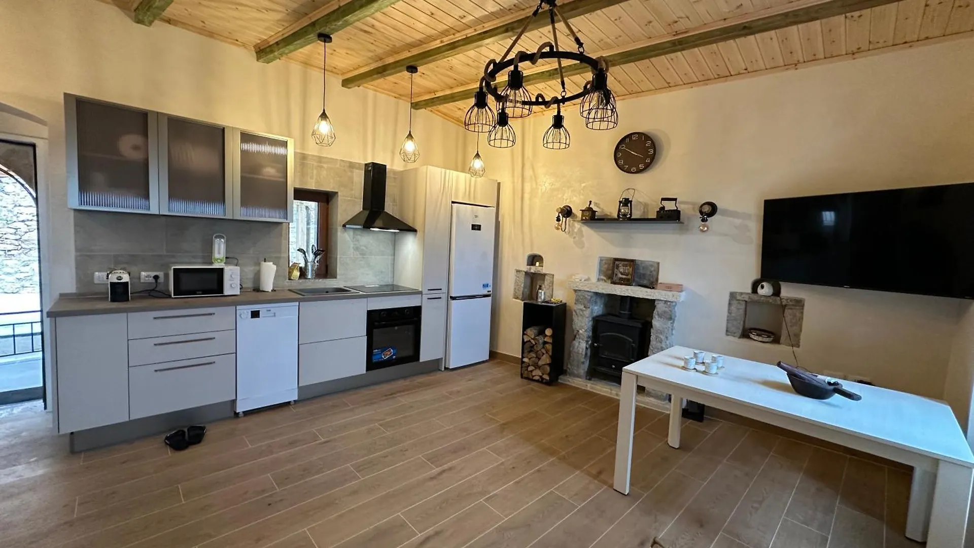 Ana & Angelo House Vuno Himare Villa 0*,  Albania