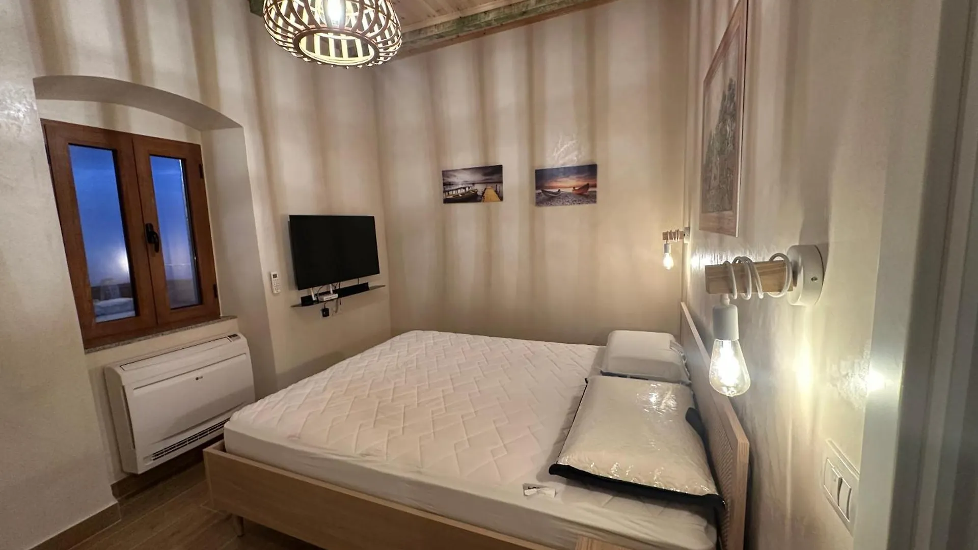 Holiday home Ana & Angelo House Vuno Himare Villa